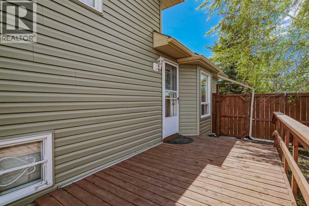 18 Martinview Crescent NE — photo 30