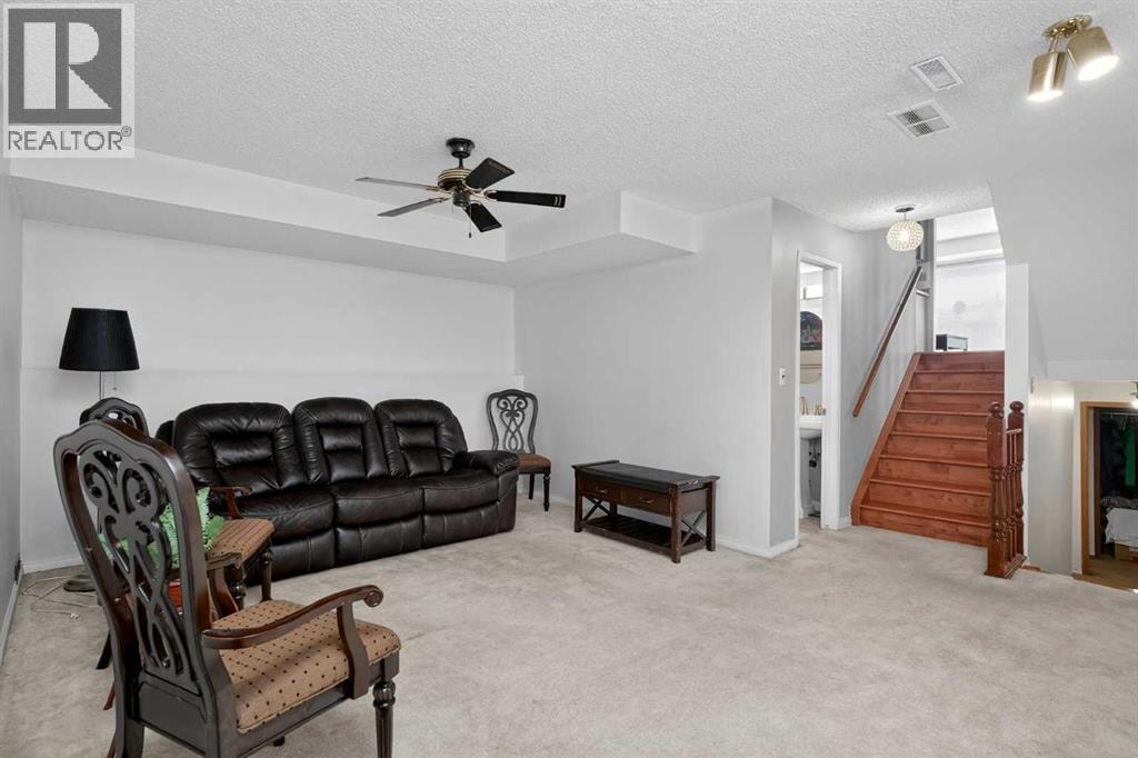 18 Martinview Crescent NE — photo 24