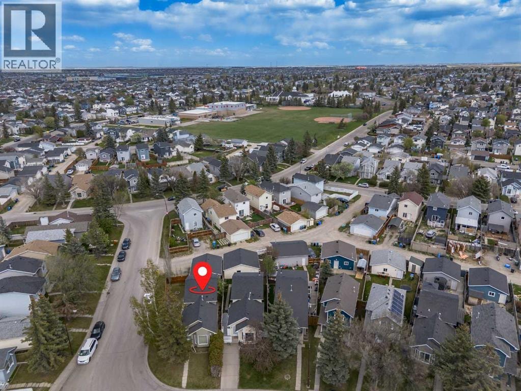 18 Martinview Crescent NE — photo 45