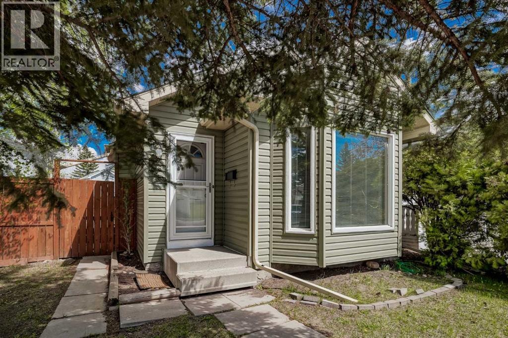 18 Martinview Crescent NE — photo 7