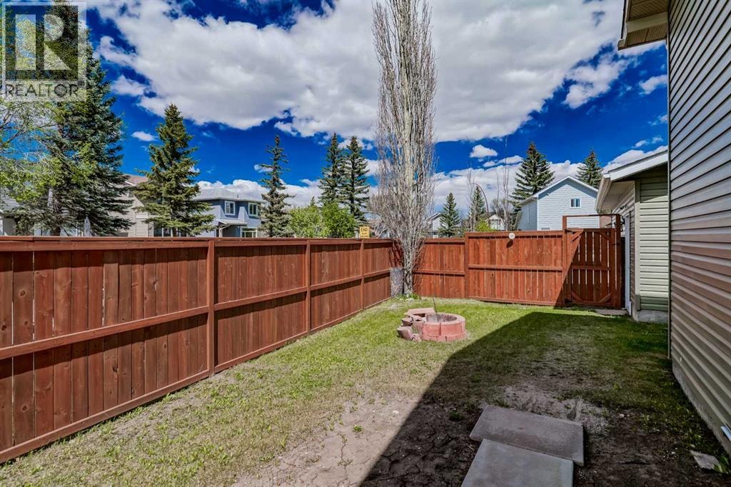 18 Martinview Crescent NE — photo 33
