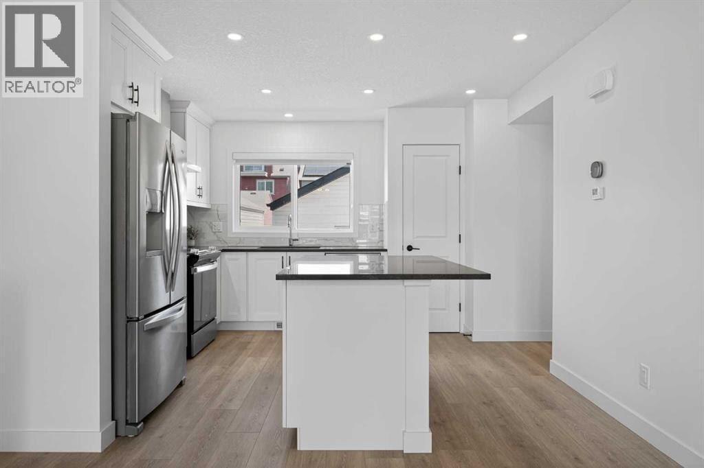 12 Heirloom Crescent SE — photo 17