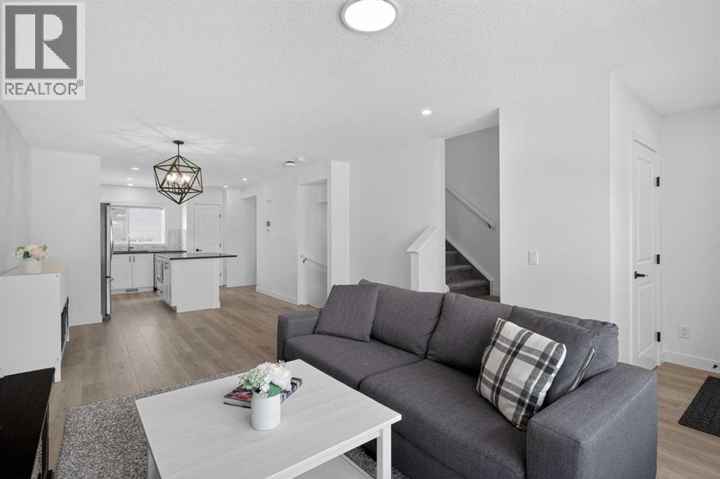 12 Heirloom Crescent SE — photo 11