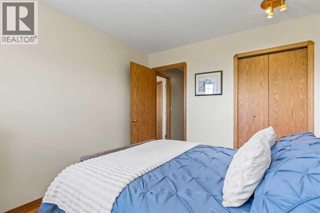 158 Saratoga Close NE — photo 22