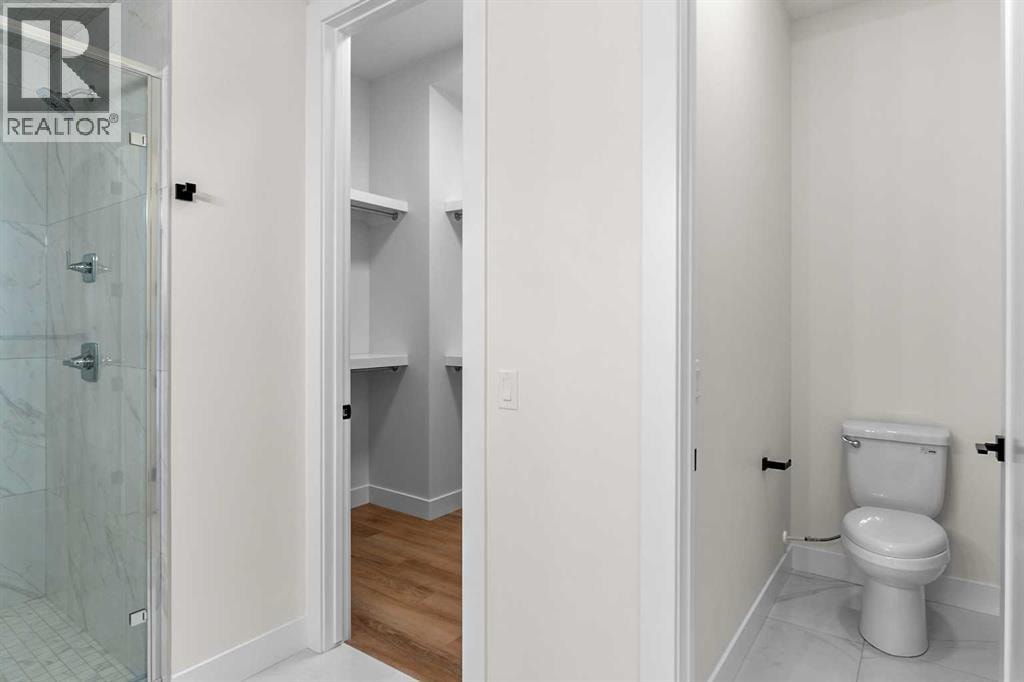 716 Mandalay Avenue — photo 25