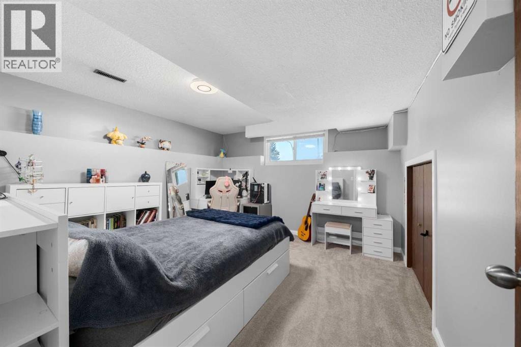 24 Cedardale Rise SW — photo 21
