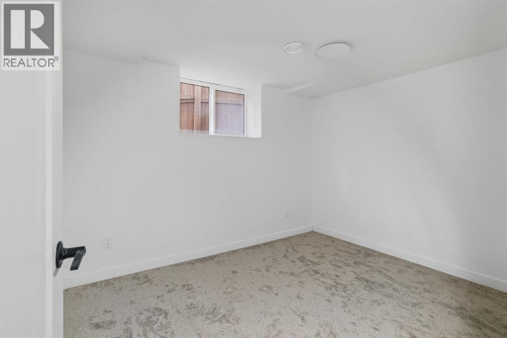 80 Sunrise Heath — photo 32