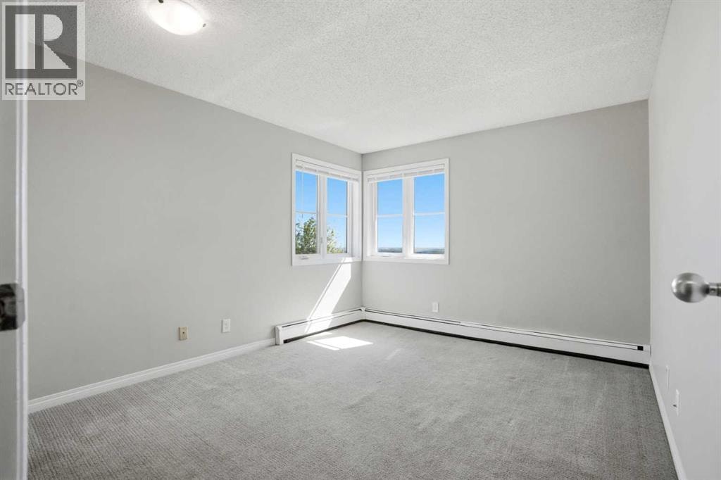 #1634, 1634 Edenwold Heights NW — photo 19