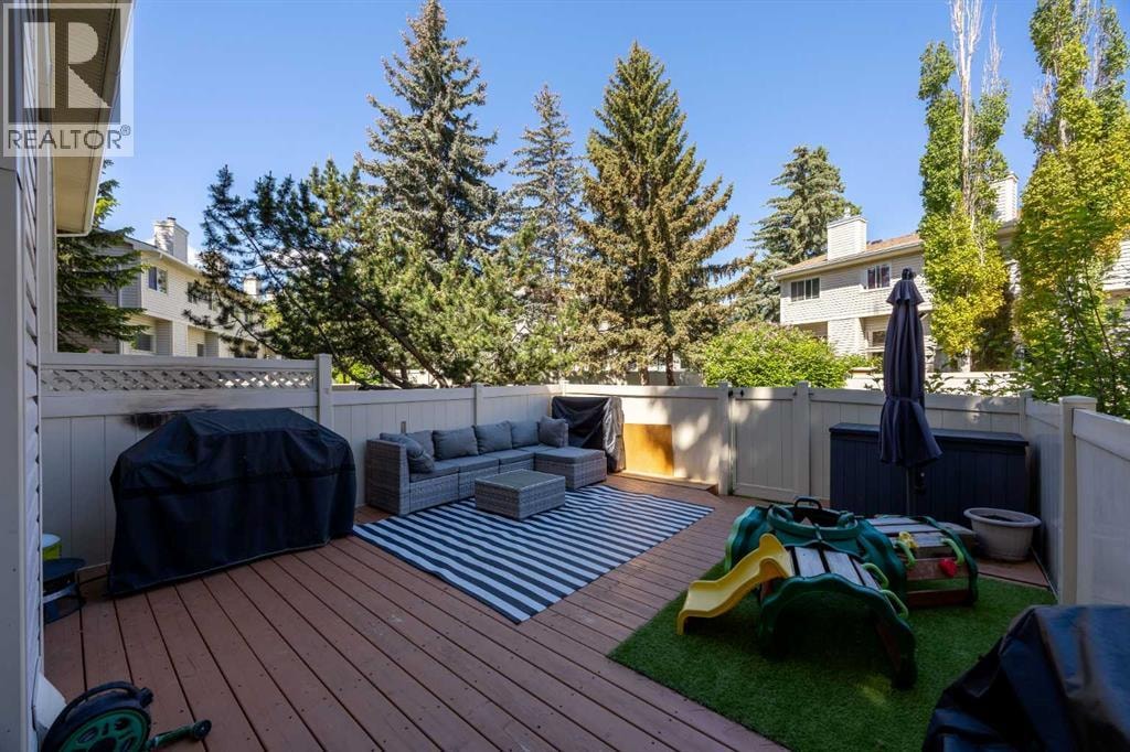 723 Queenston Terrace SE — photo 25