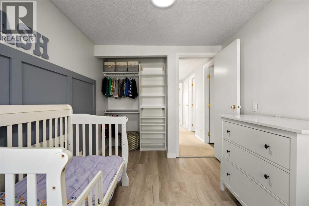 723 Queenston Terrace SE — photo 21