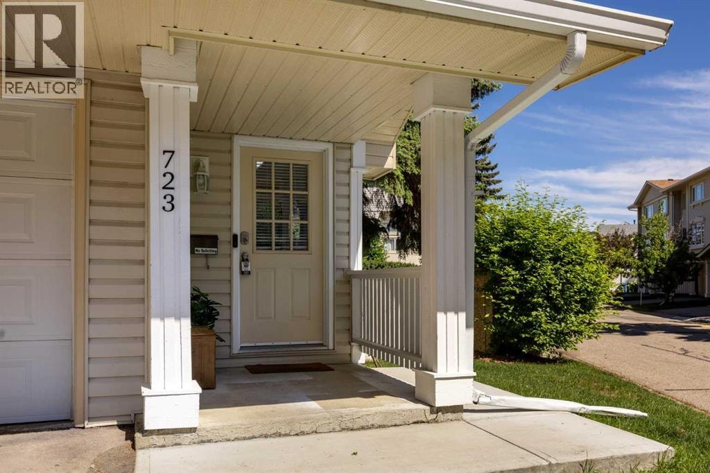 723 Queenston Terrace SE — photo 29