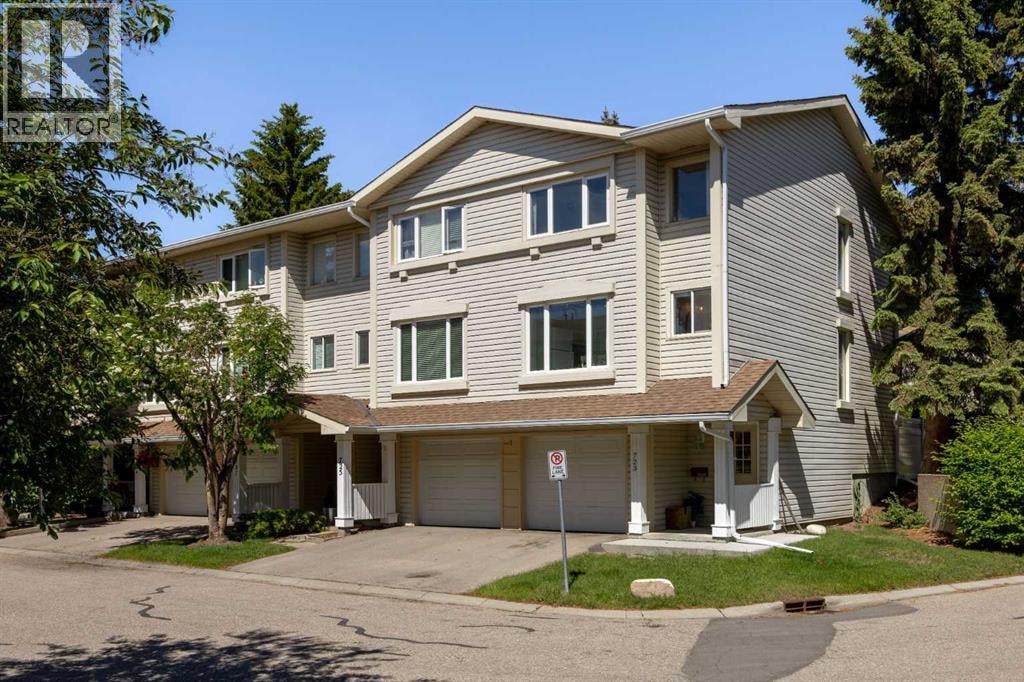 723 Queenston Terrace SE — photo 36