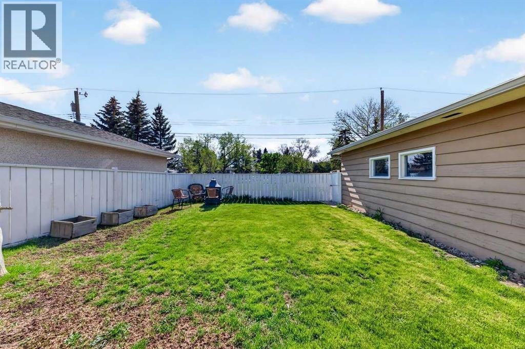 227 Martell Road NE — photo 44