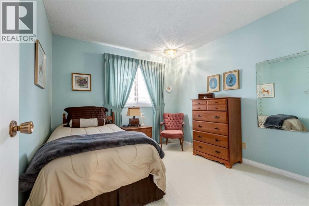 107 Valhalla Crescent NW — photo 18