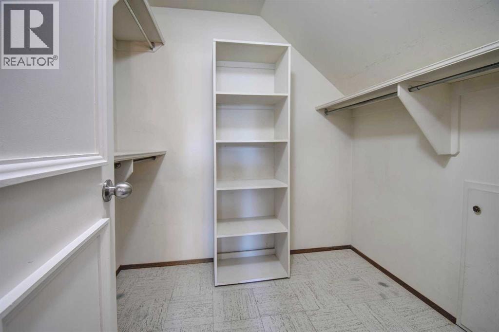 294 Southampton Drive SW — photo 22