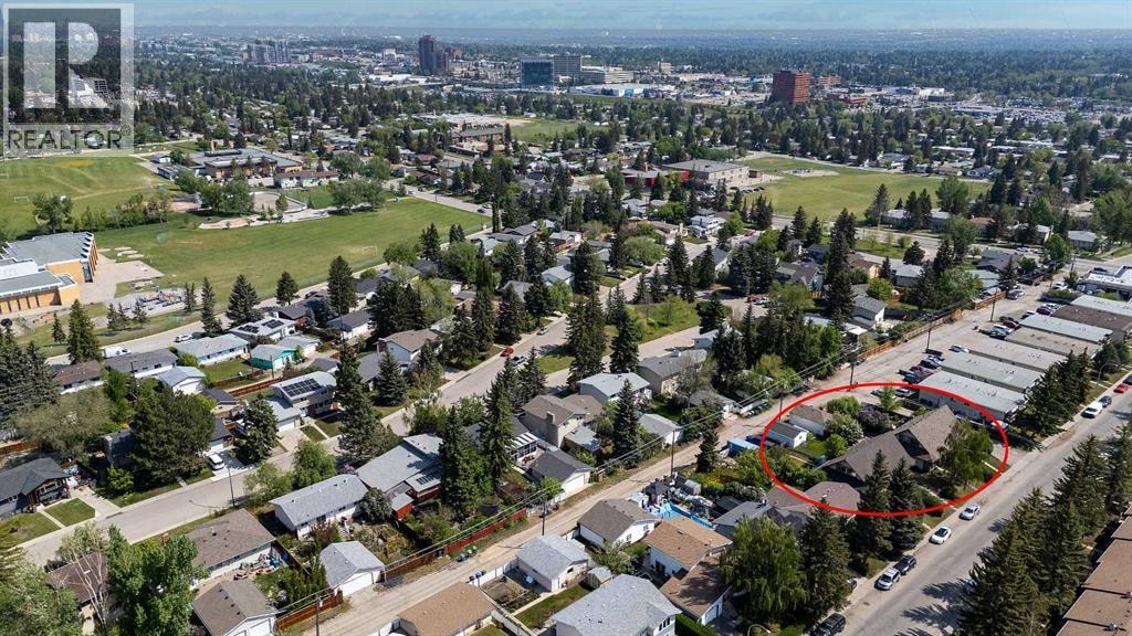 294 Southampton Drive SW — photo 45