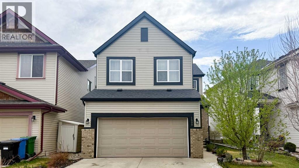 1600 Copperfield Boulevard SE — photo 1
