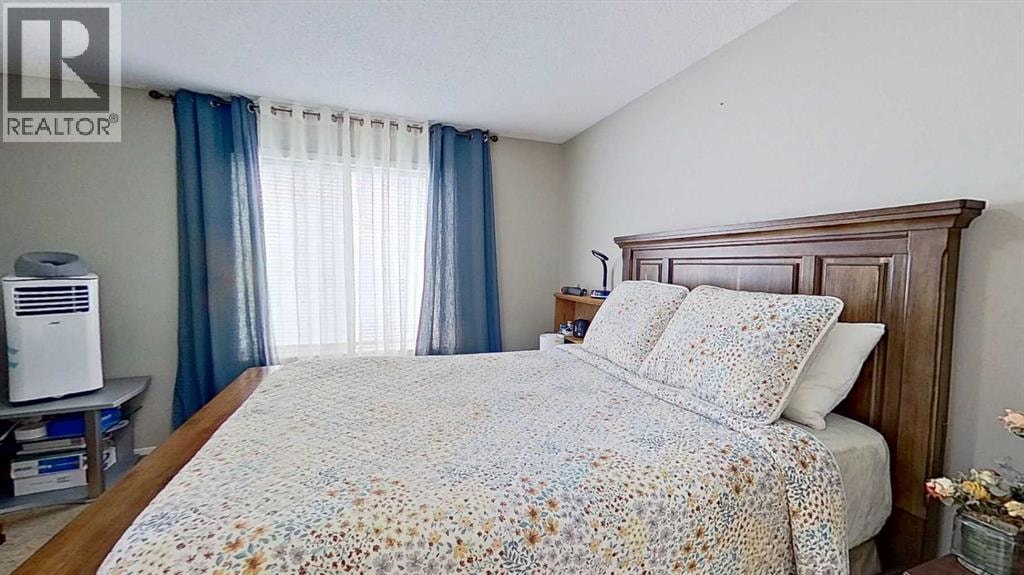 1600 Copperfield Boulevard SE — photo 27