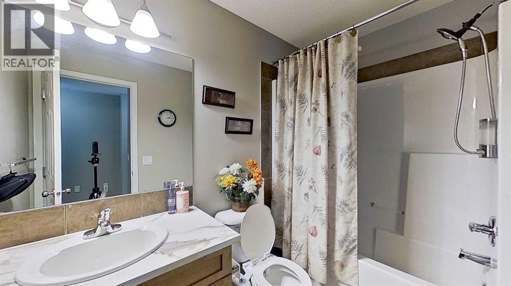 1600 Copperfield Boulevard SE — photo 25