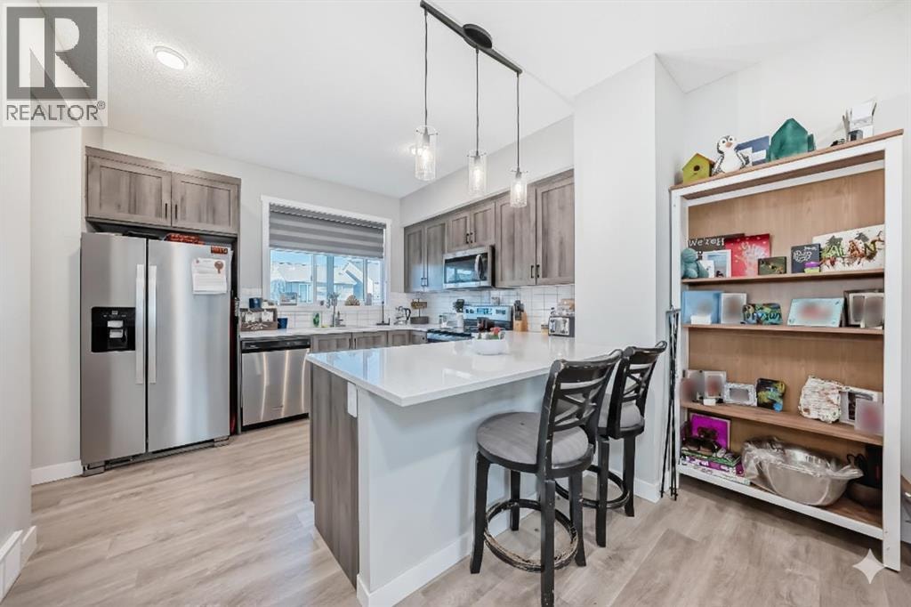 7468 202 Avenue SE — photo 11