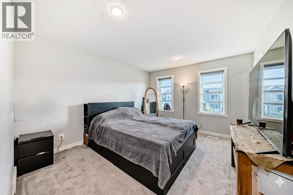 7468 202 Avenue SE — photo 13
