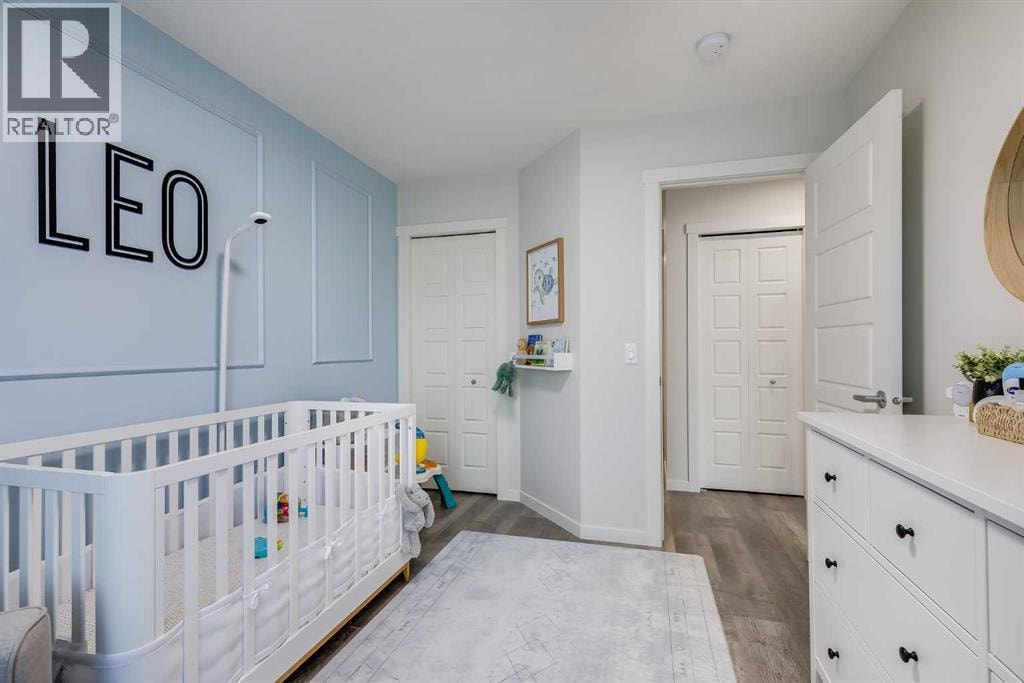 302, 260 Rowley Way NW — photo 15