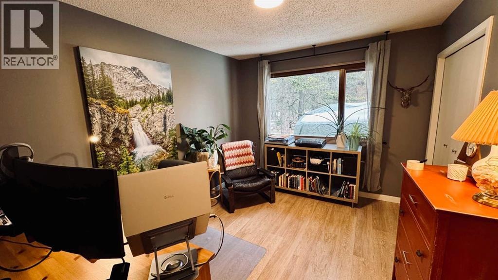 63 Wolf Drive — photo 12