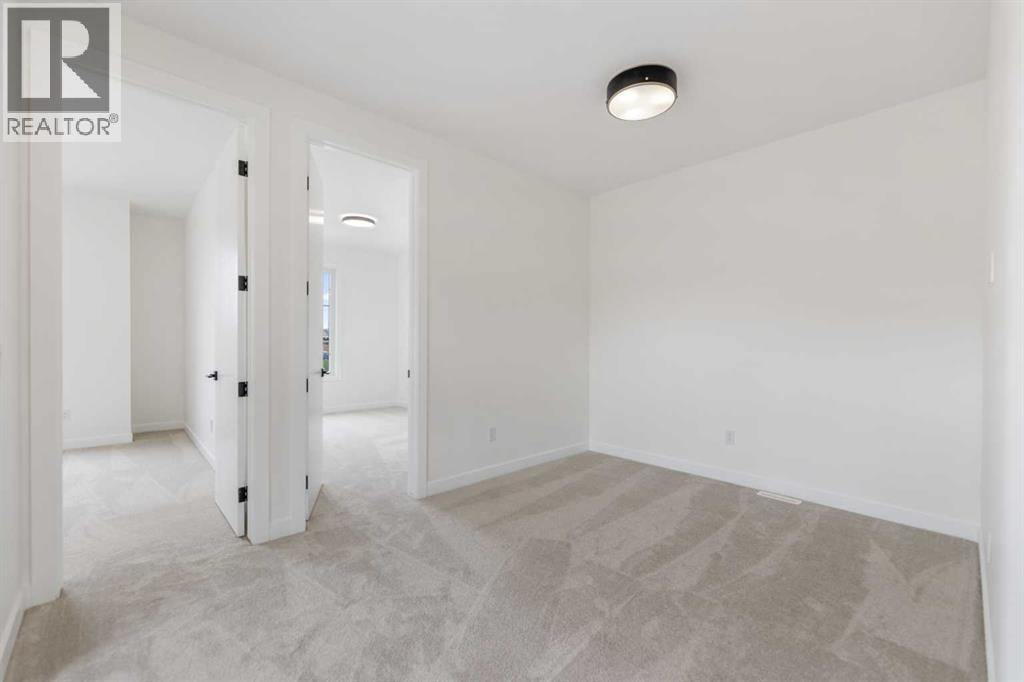 4651 79 Street NW — photo 25