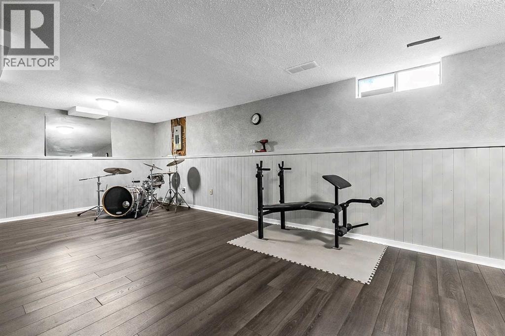 36 Millside Way SW — photo 27