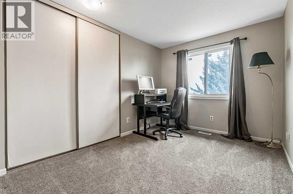 36 Millside Way SW — photo 22