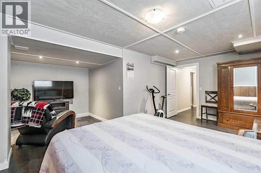 36 Millside Way SW — photo 31