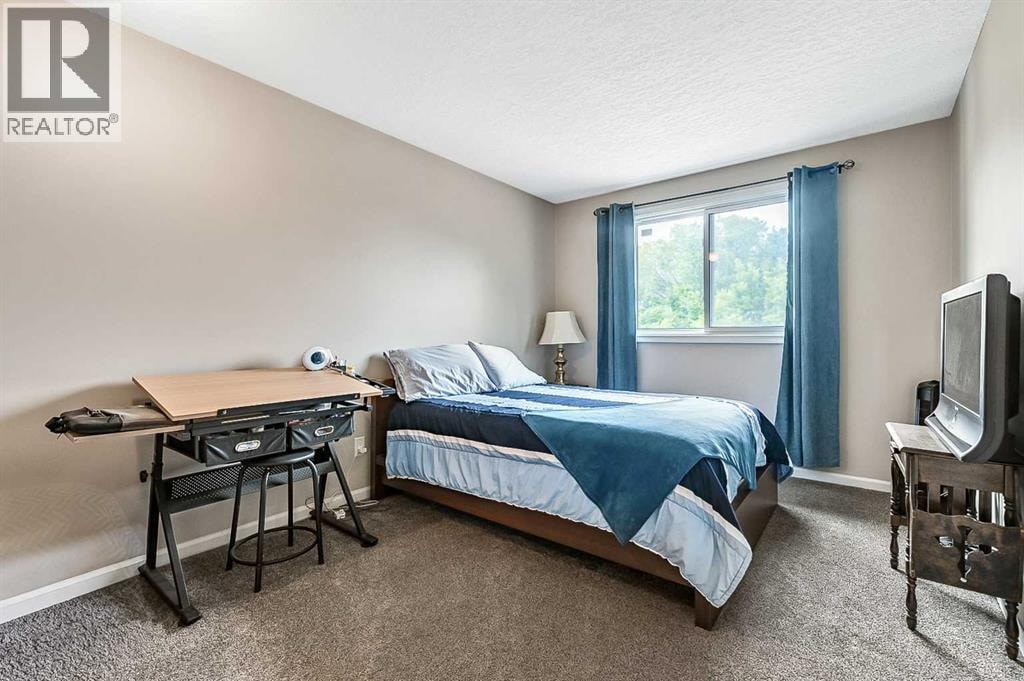 36 Millside Way SW — photo 24
