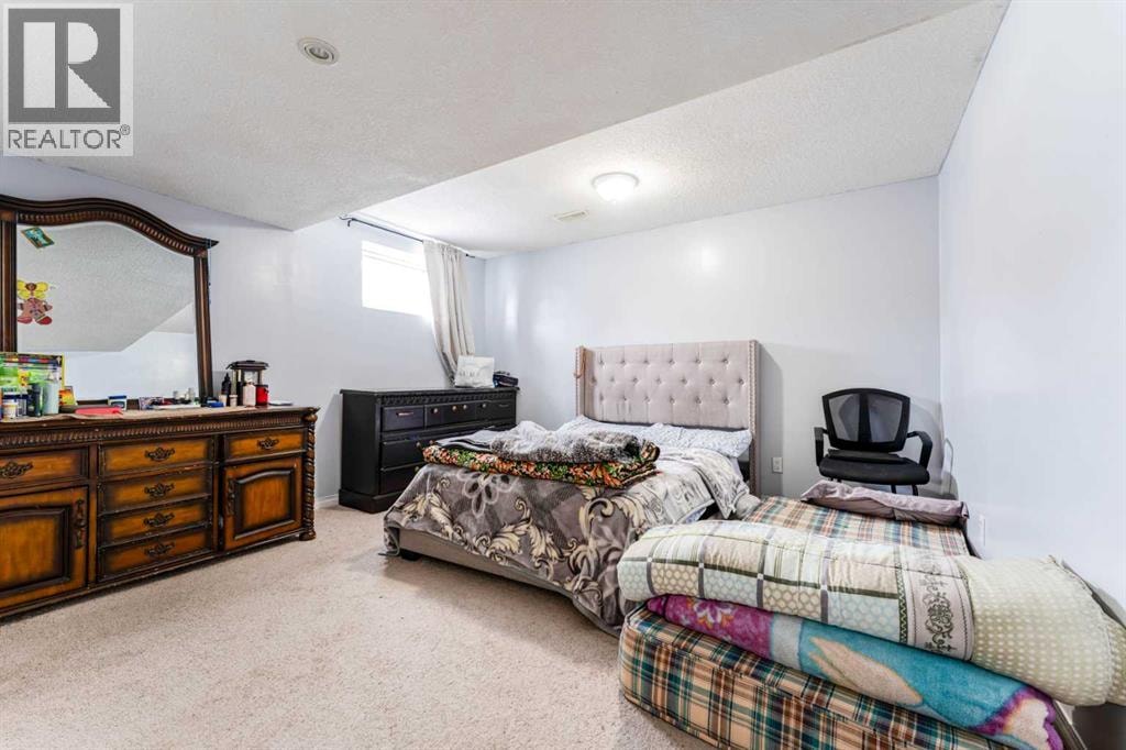 147 Templewood Drive NE — photo 24