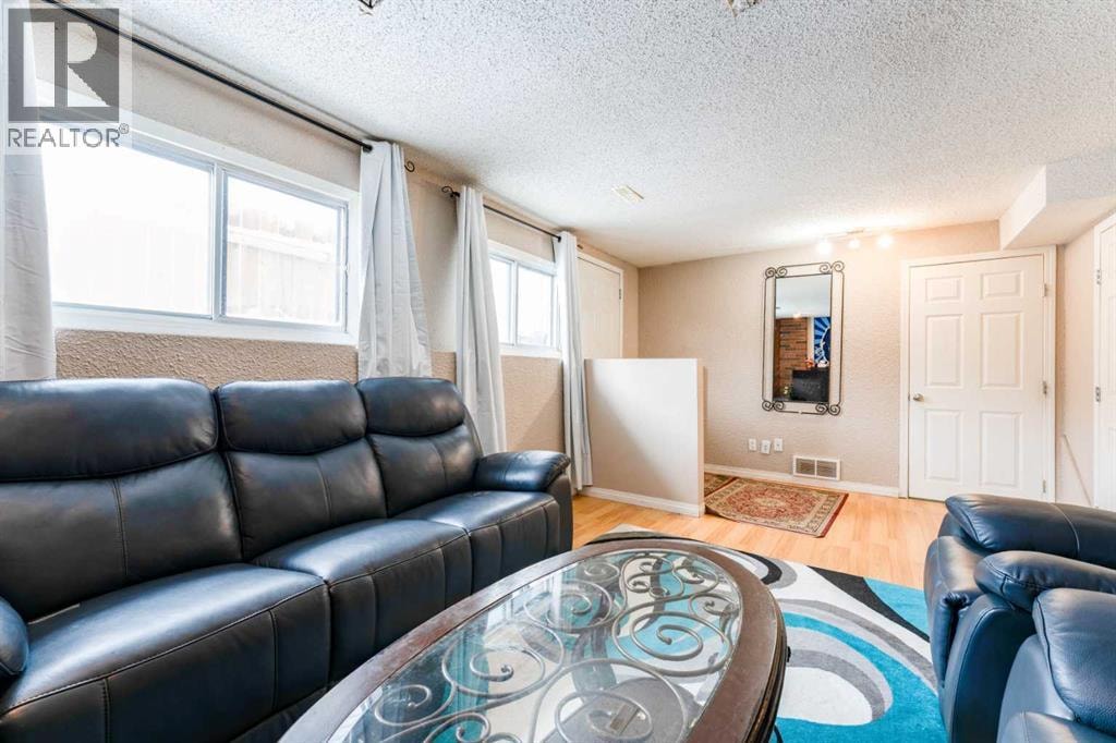 147 Templewood Drive NE — photo 22