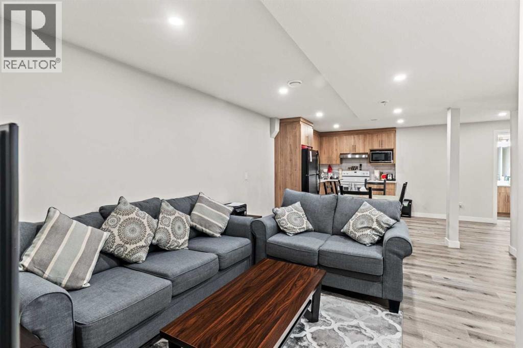 283 Belvedere Drive SE — photo 30