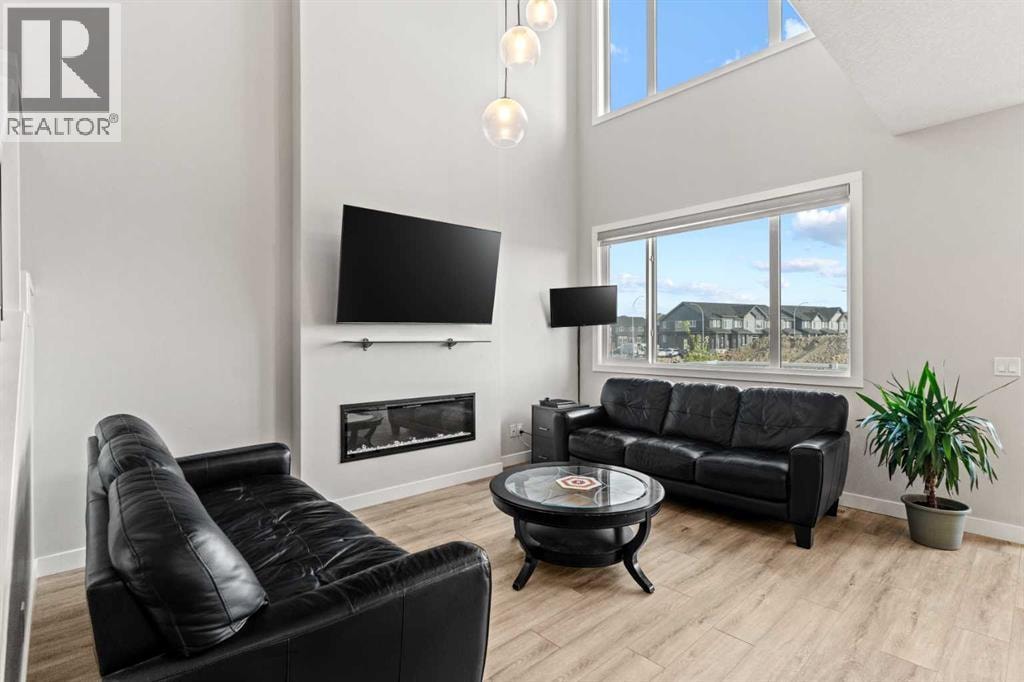 283 Belvedere Drive SE — photo 8