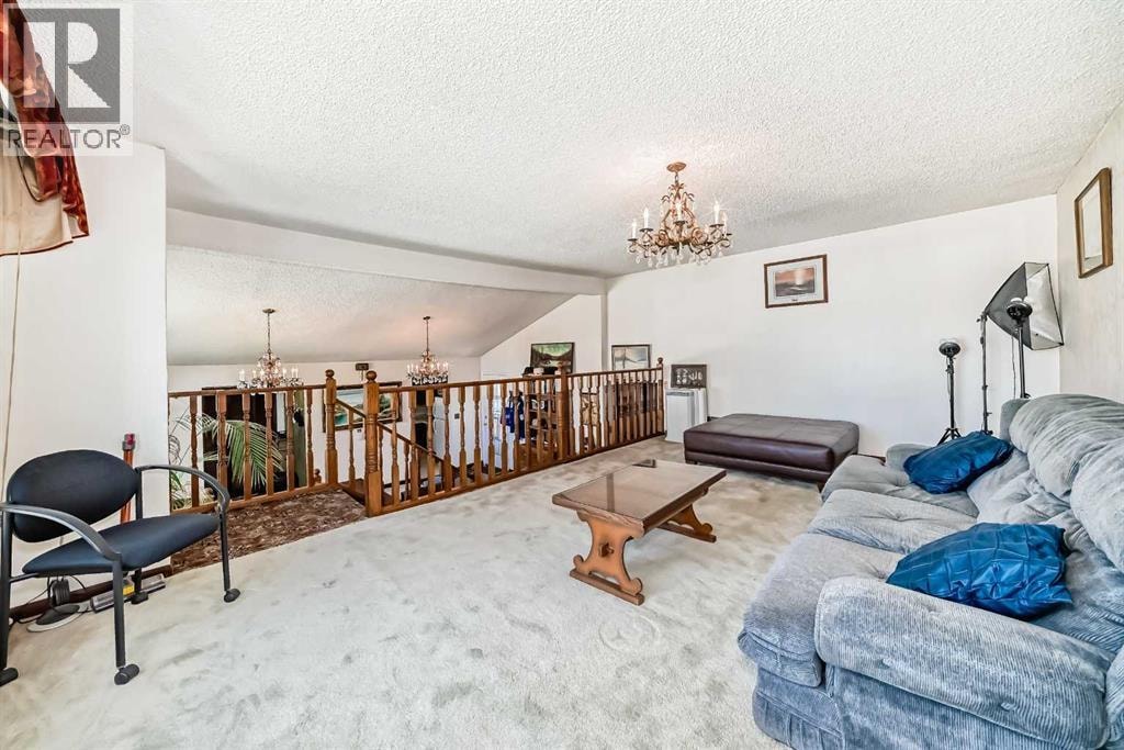 4407 Bowness Road NW — photo 15