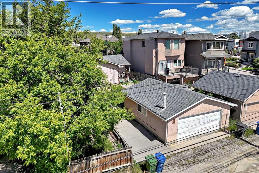 4407 Bowness Road NW — photo 31
