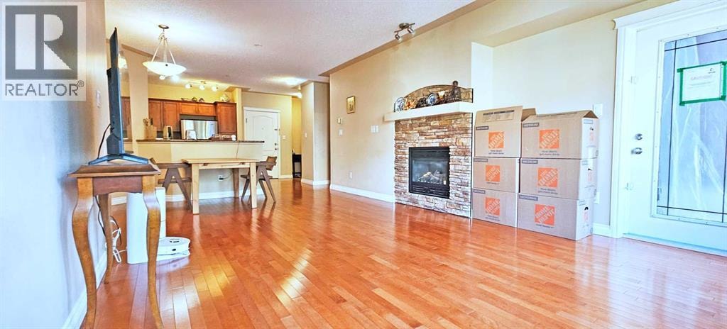 305, 30 Discovery Ridge Close SW — photo 15