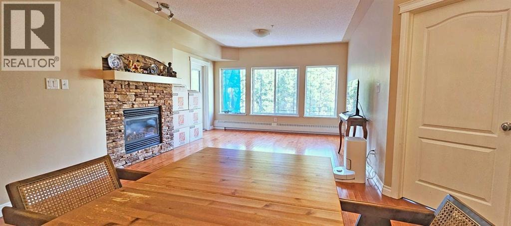 305, 30 Discovery Ridge Close SW — photo 14