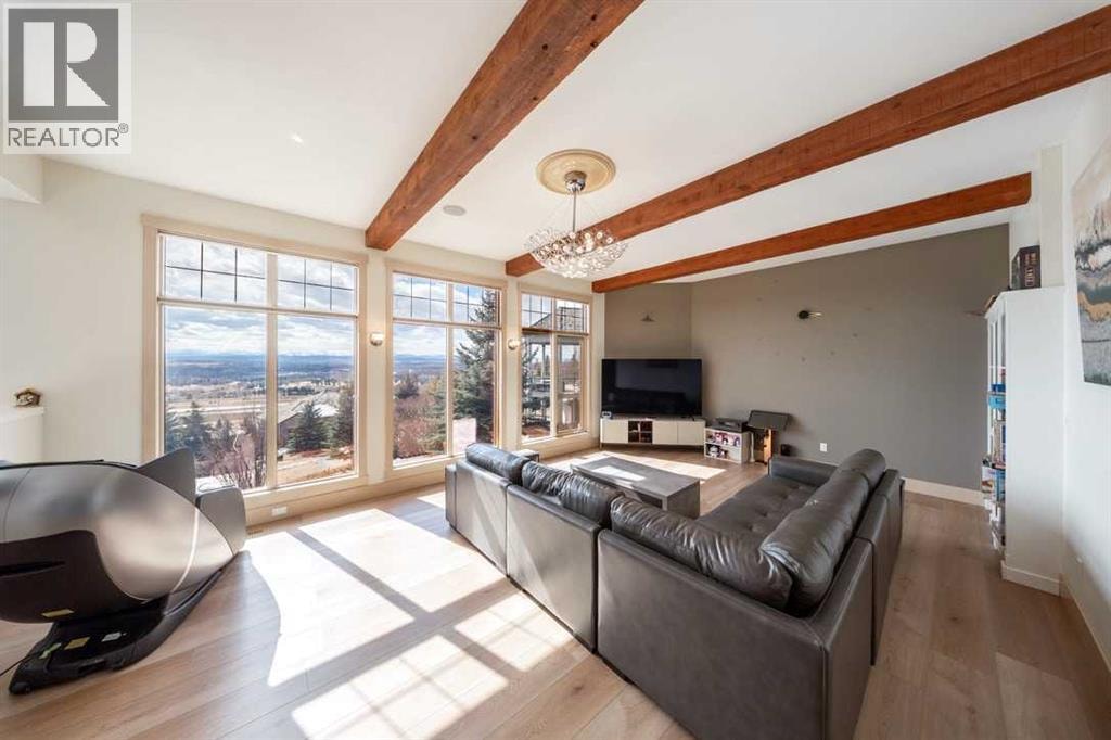 39 Slopes Grove SW — photo 8