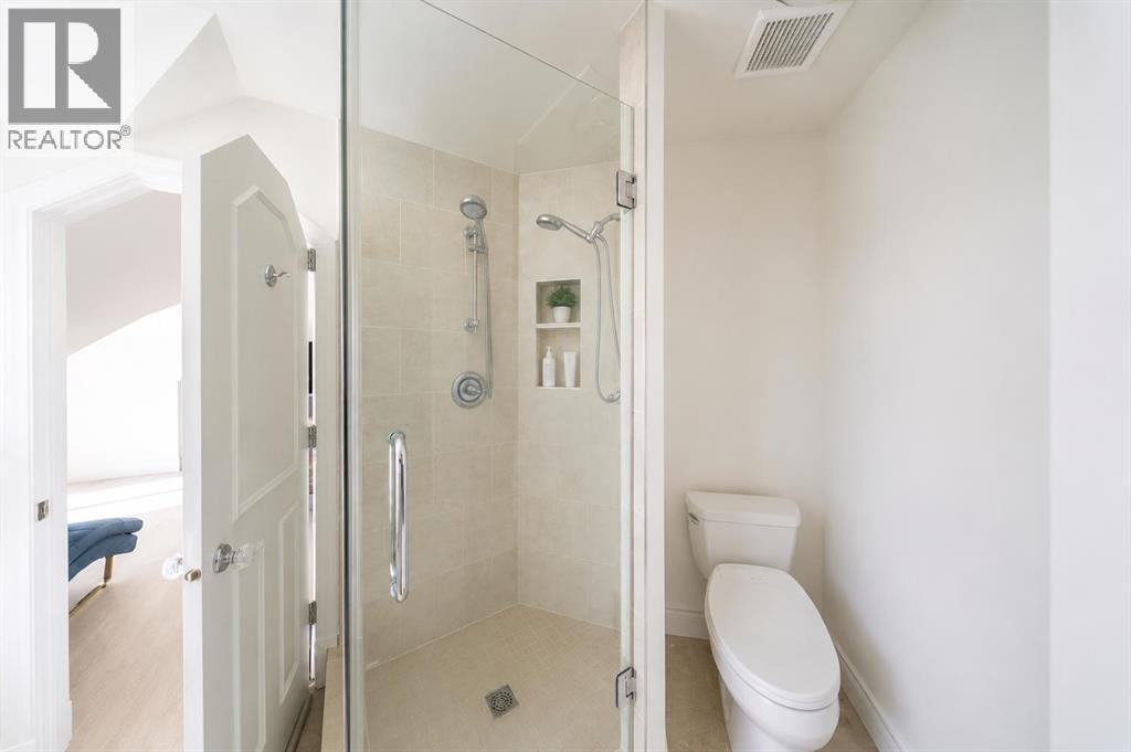 39 Slopes Grove SW — photo 16