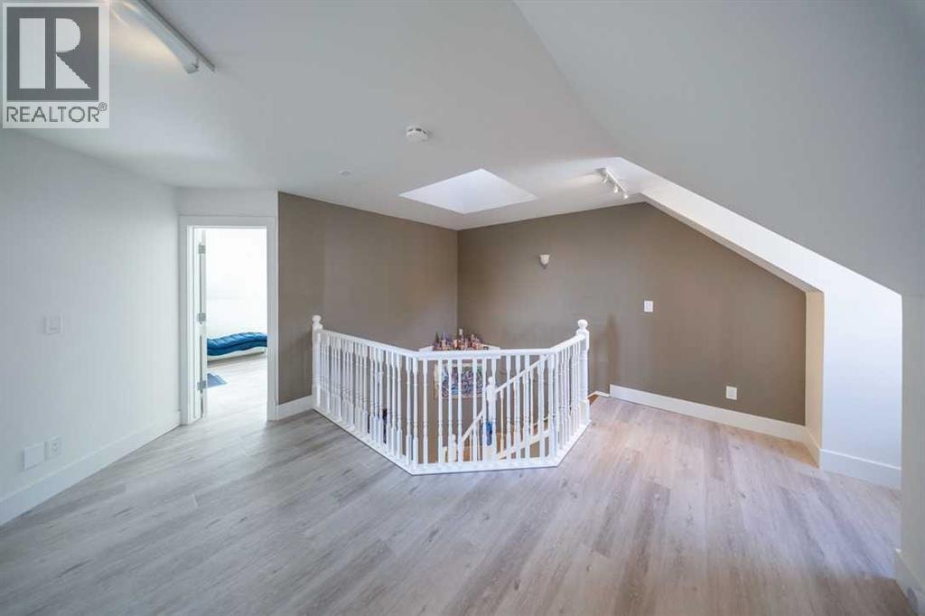 39 Slopes Grove SW — photo 11