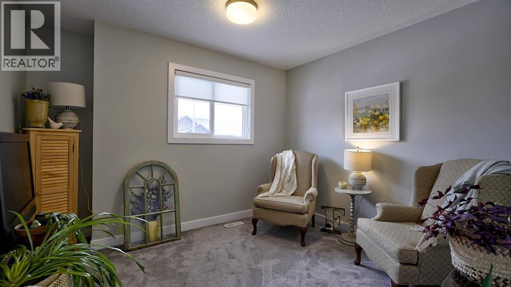 135 Reunion Loop NW — photo 32