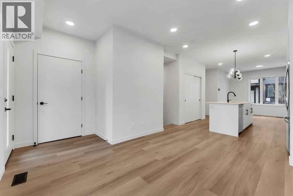 83 Arbour Lake Court NW — photo 5