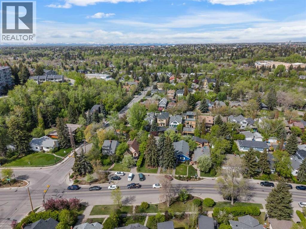 3035 4 Street SW — photo 32