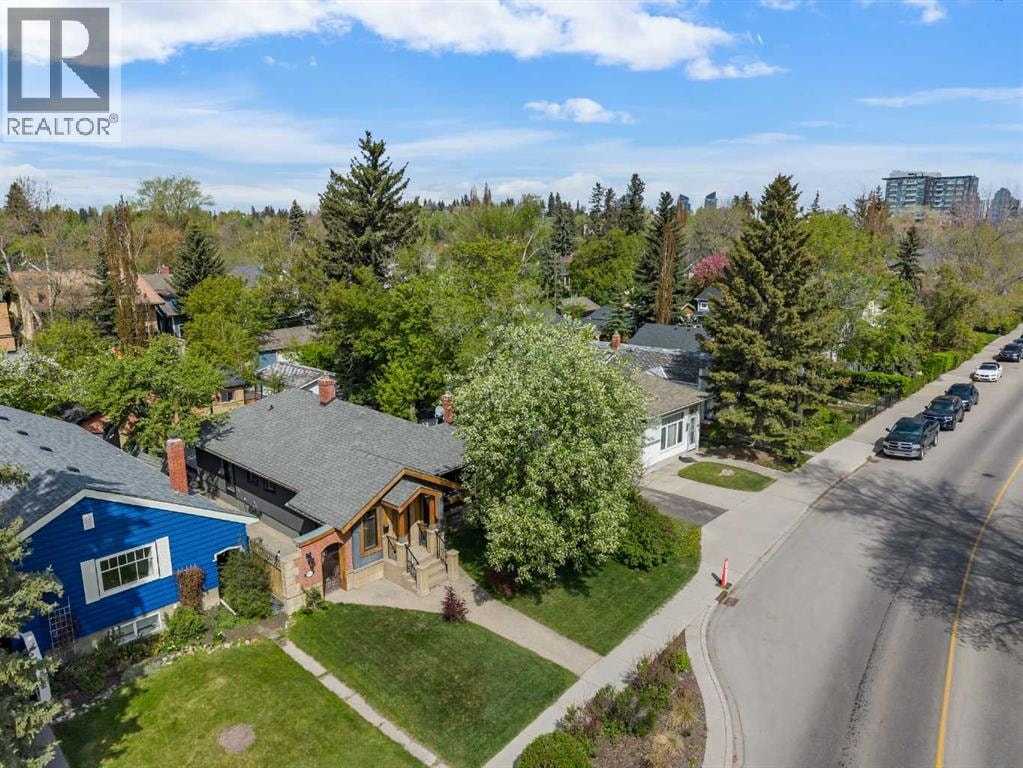 3035 4 Street SW — photo 31