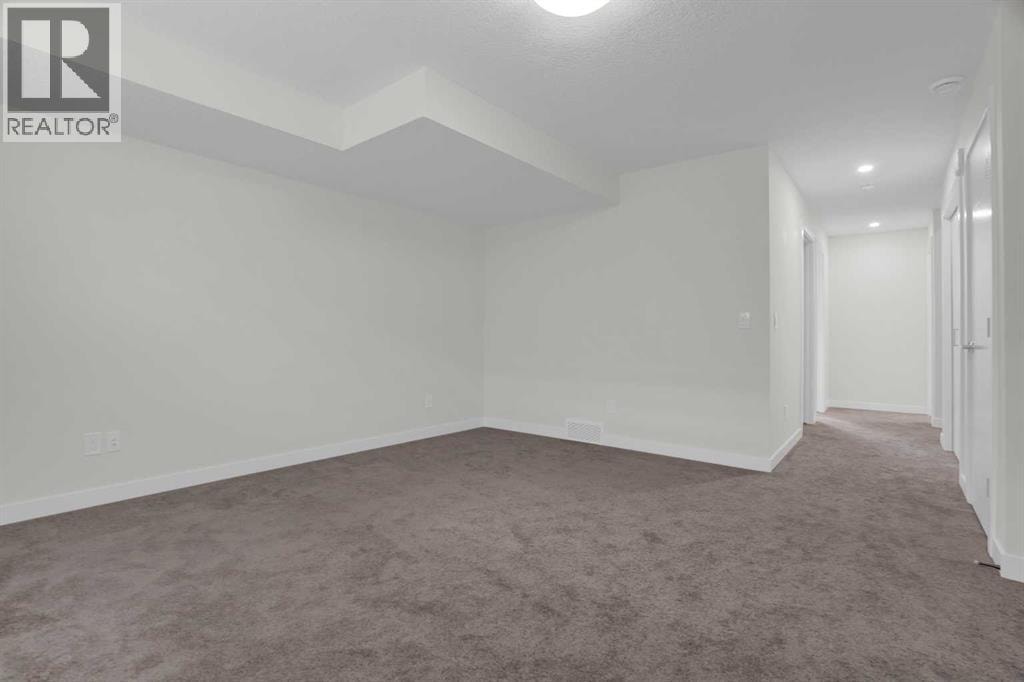59 D'arcy Boulevard — photo 34