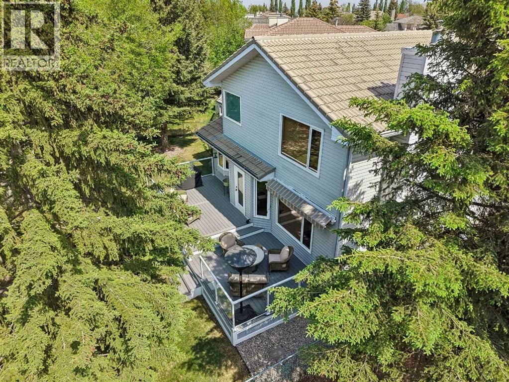 187 Hampshire Close NW — photo 48