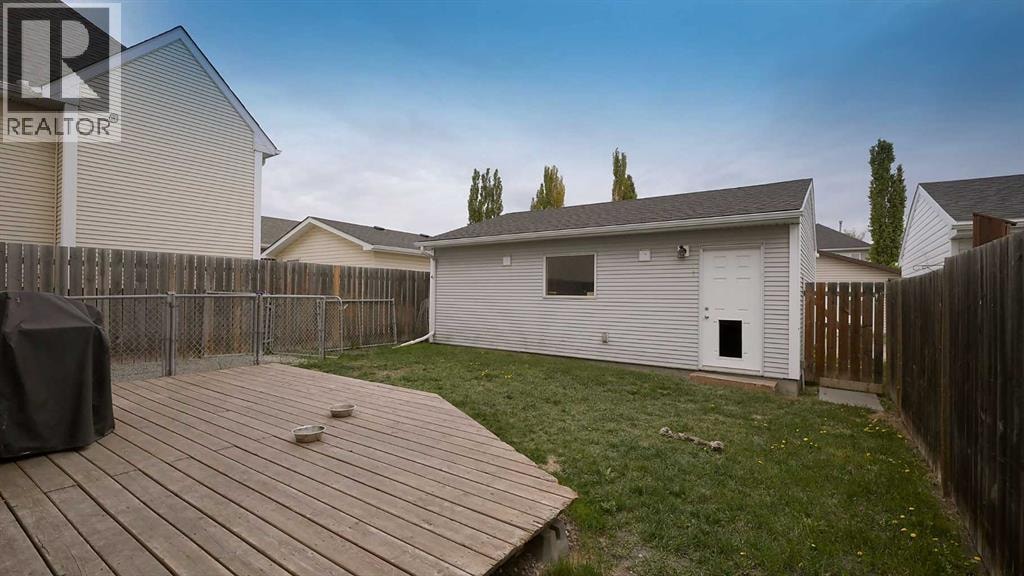 20 Tuscany Valley Park NW — photo 25